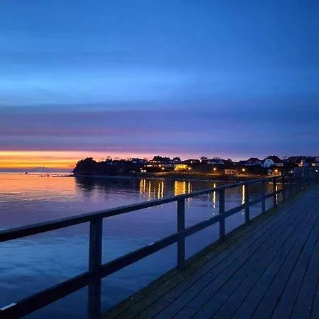 Hyggeligt Fiskerhus Taet Pa Havet Villa *