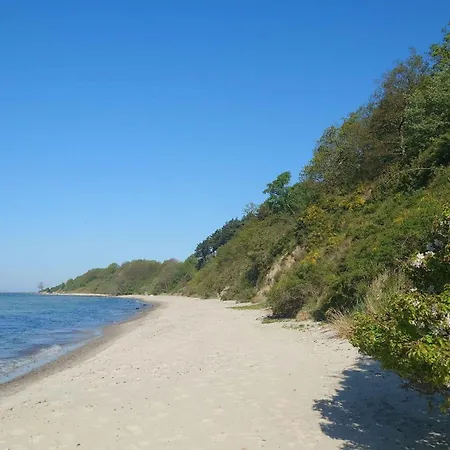 Vila Cozy Fishermans House Near The Sea Rønne